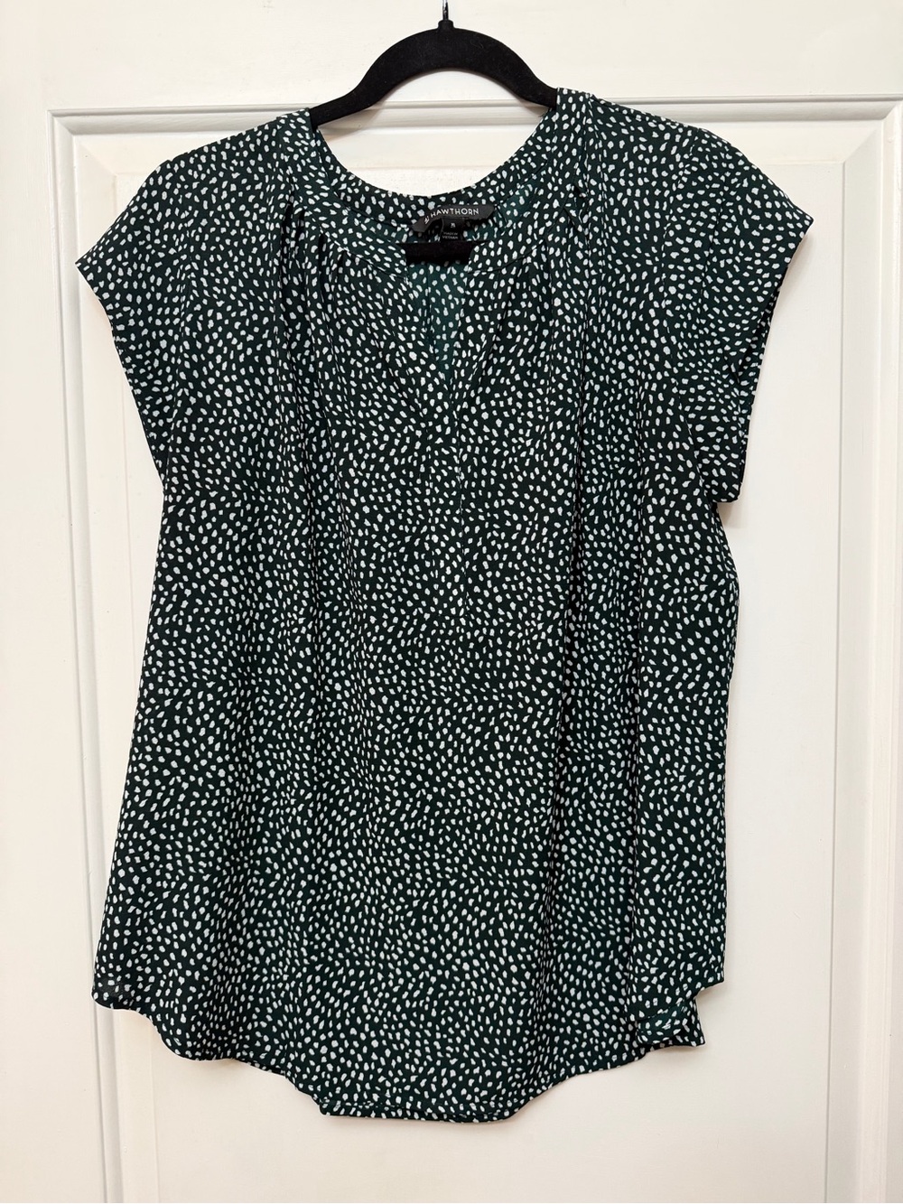 41 Hawthorn Forest Green and White Dot V-Neck Cap Sleeve Blouse